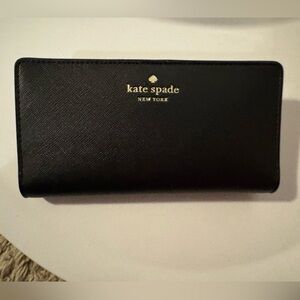 Black Kate Spade Madison Wallet